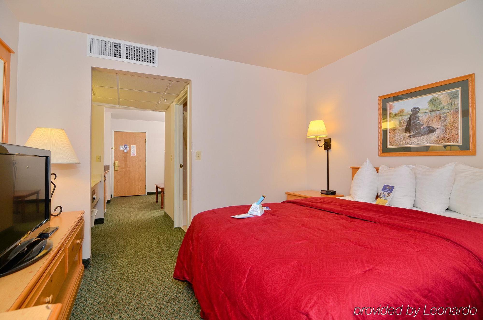 Best Western Yellowstone Crossing Hotel Laurel Room photo